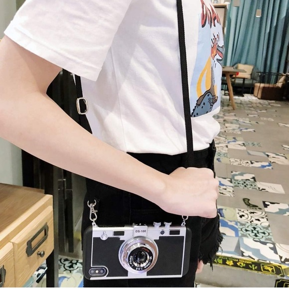 Emily In Paris “Vintage Camera” iPhone XR phone case - Picture 5 of 12